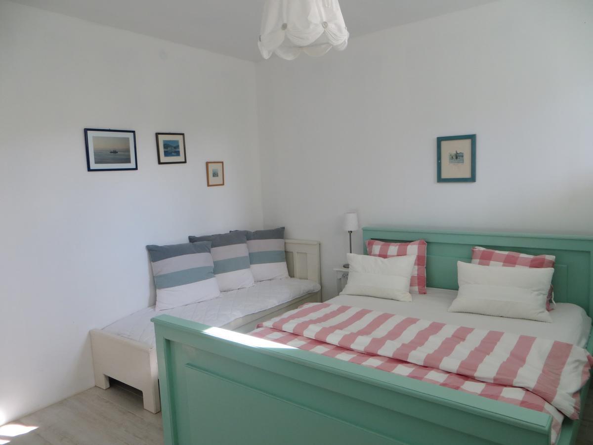Holiday Home Artina 2 Loviste Exterior photo